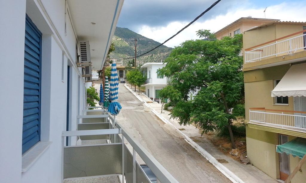 Pension Gina Méthana Kamer foto