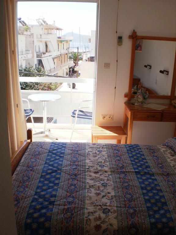 Pension Gina Méthana Kamer foto